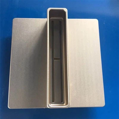 Bazen za shranjevanje CBD olja z 20 iglami