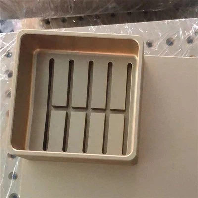 Bazen za shranjevanje CBD olja s 25 iglami