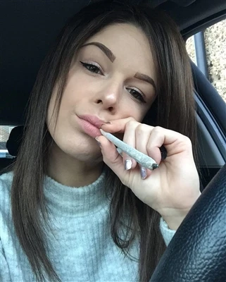 Lansira linijo Premium Cannabis Preroll: laboratorijsko-preizkušena kakovost,...
